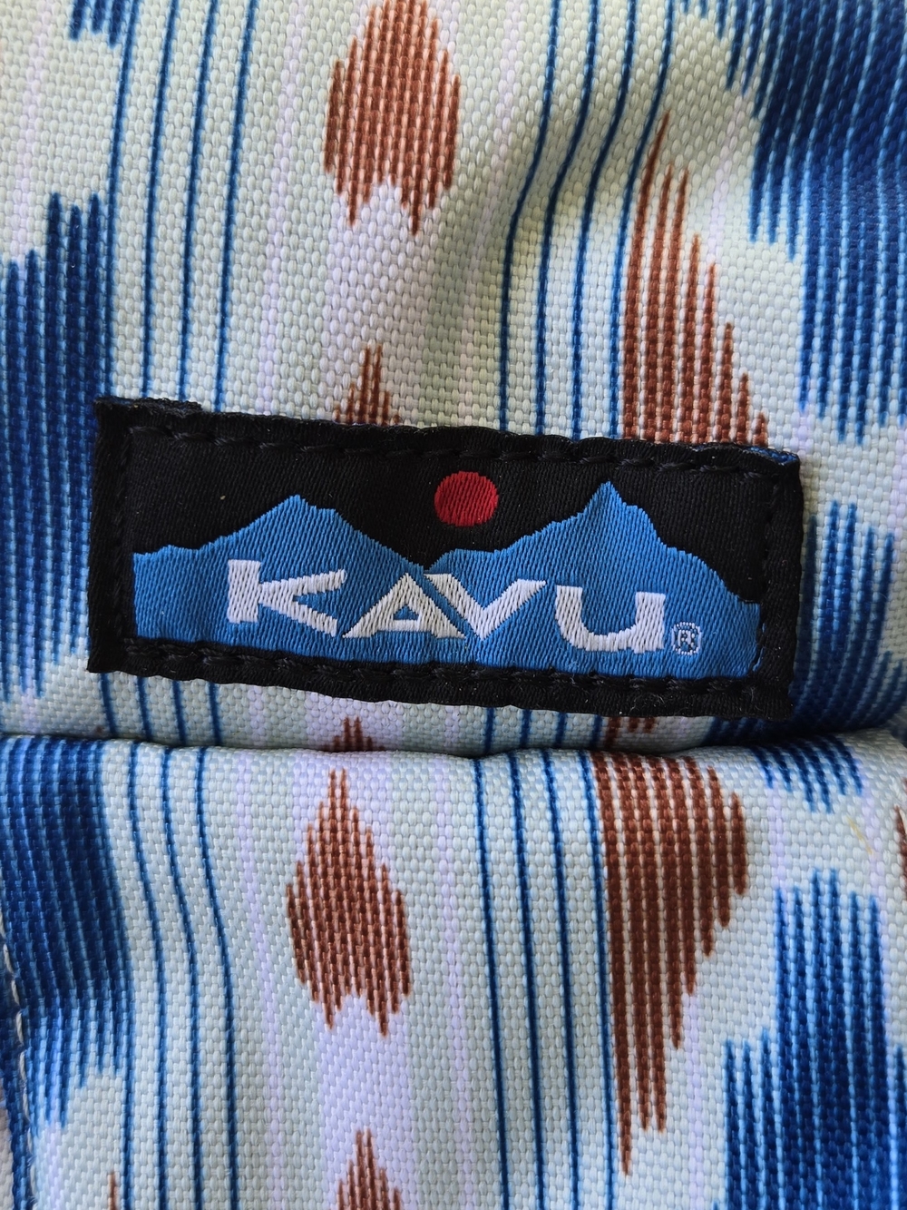 KAVU Aztec Print Rope Sling Bag in Blue & Brown - Picture 7 of 9